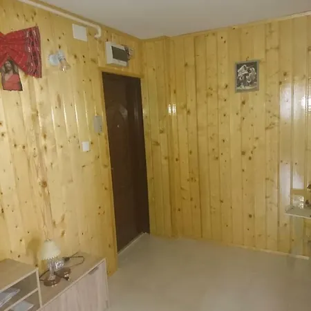 Nico's Apartament * Брашов